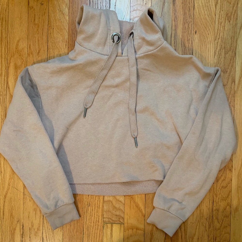 Cropped hoodie